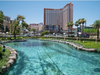 Which Las Vegas Hotel Has the Best Pool?