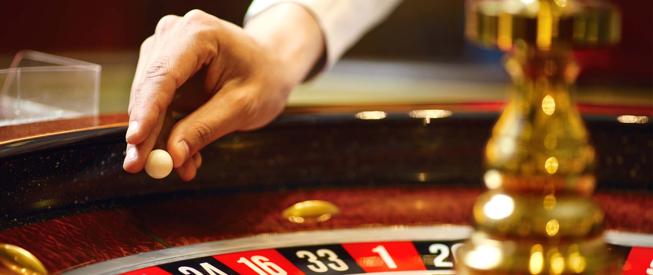how to become a croupier